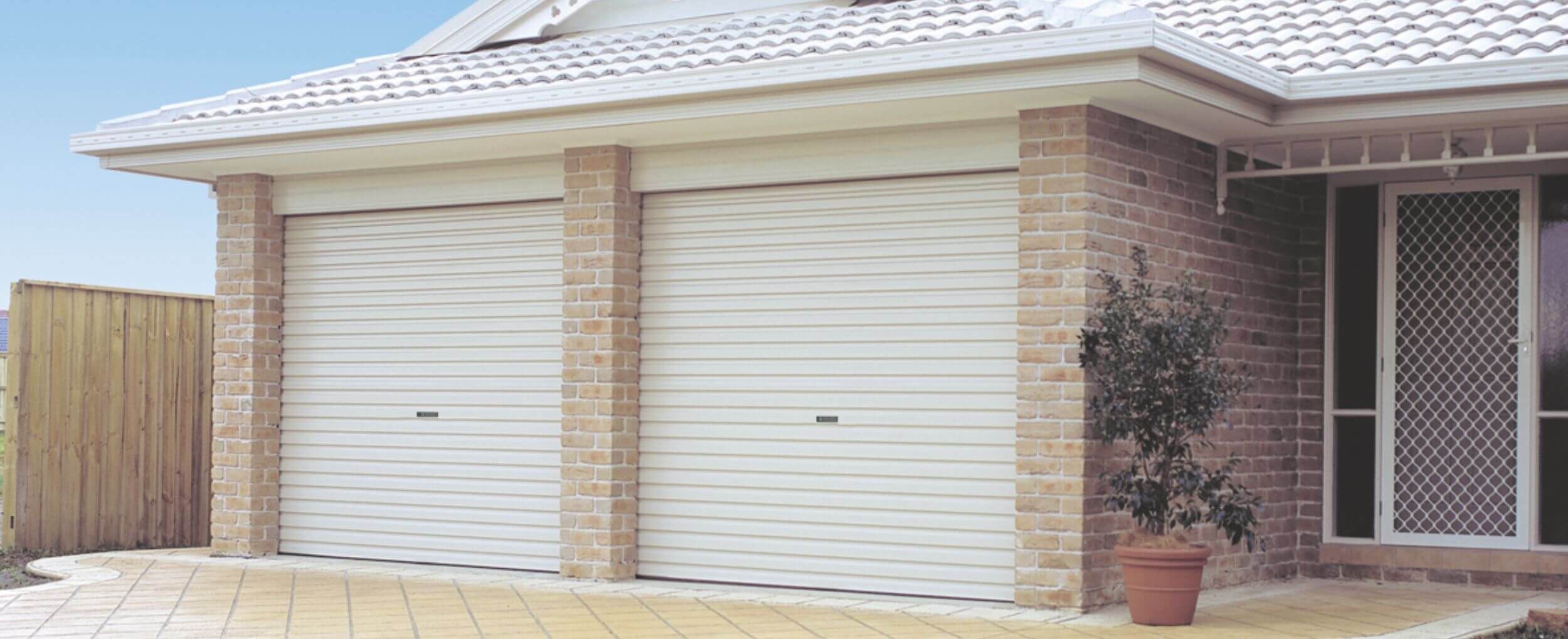 Dominator Series-A Domestic Rolling Door